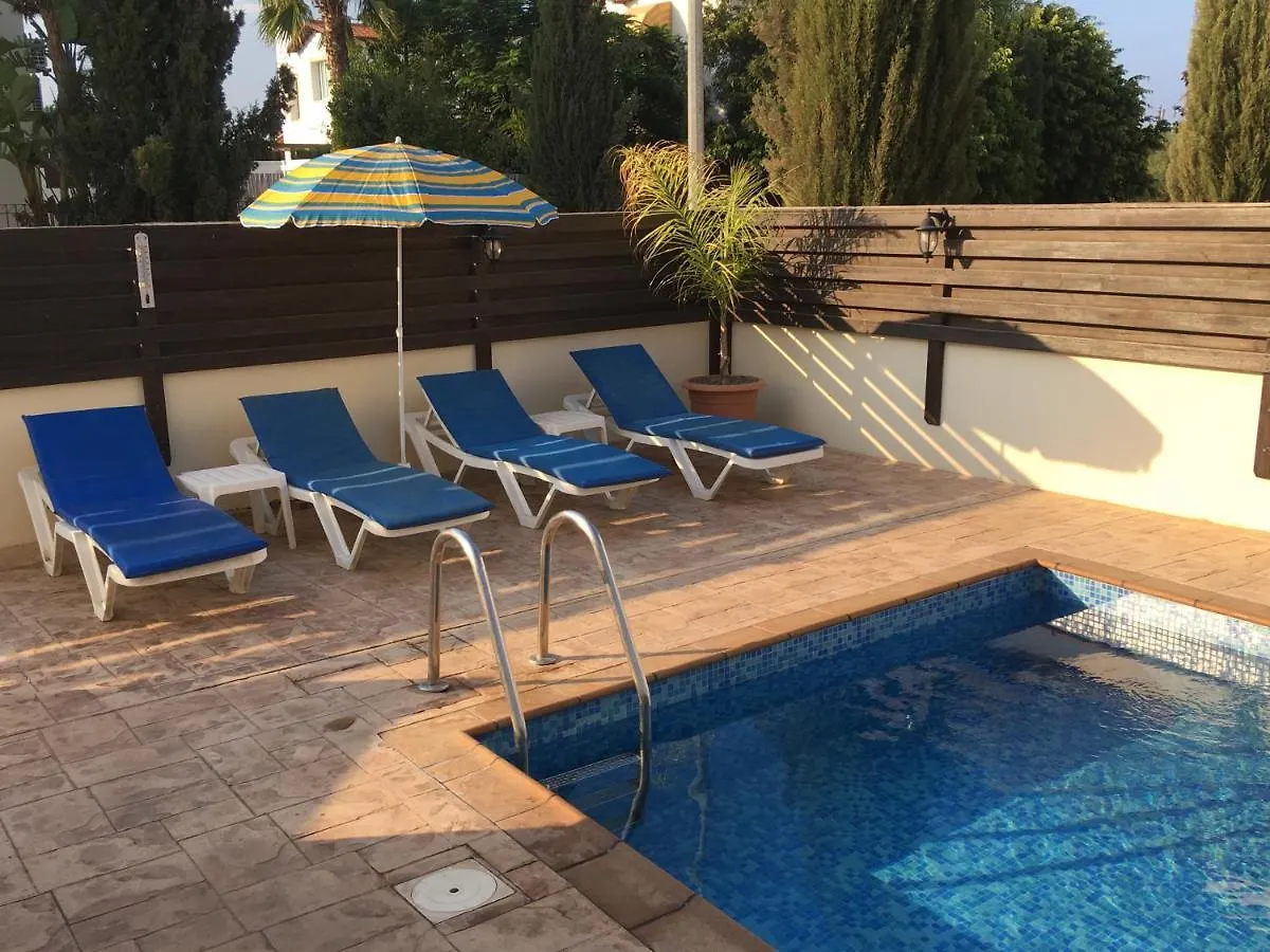 Luxury Villa - Private Pool And Wifi Perfect Location For A Holiday بروتاراس